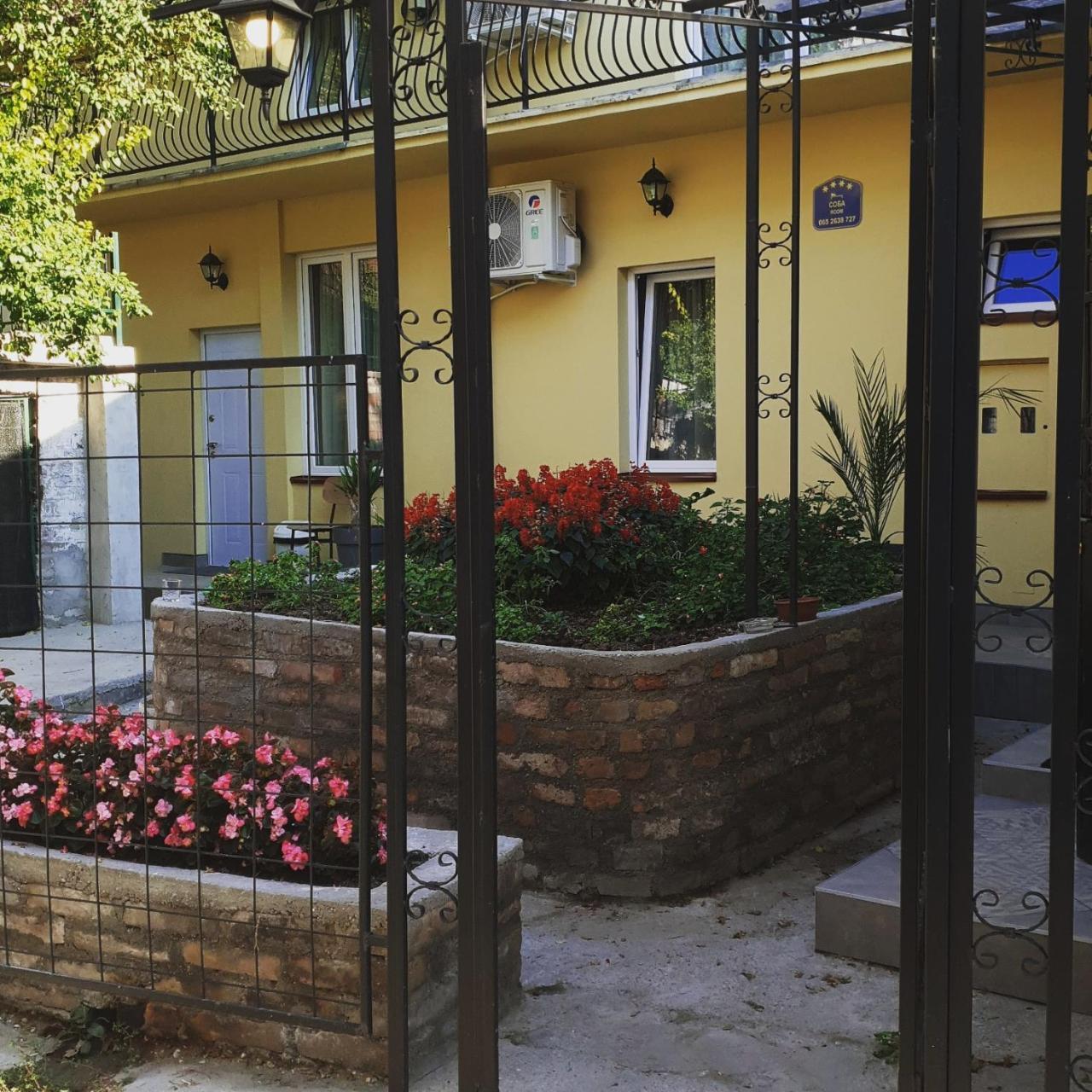 Male Stepenice Βελιγράδι Εξωτερικό φωτογραφία